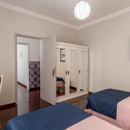 Vintage House
